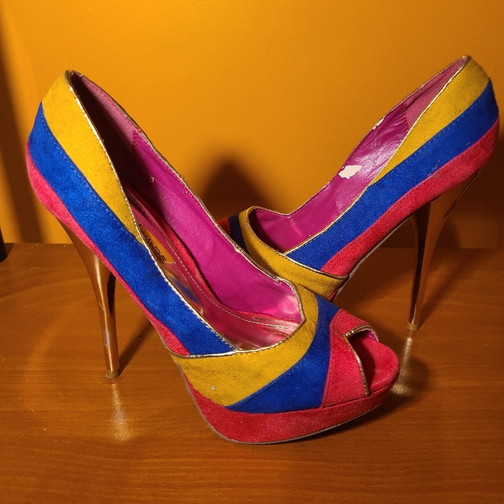 Heels 2 for $20.00 - Picture 2 of 4